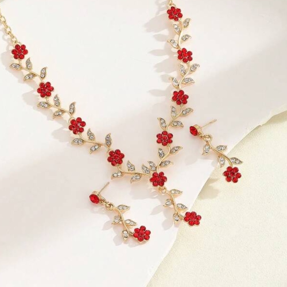 ❤️Red & White Flower Necklace & Earrings❤️